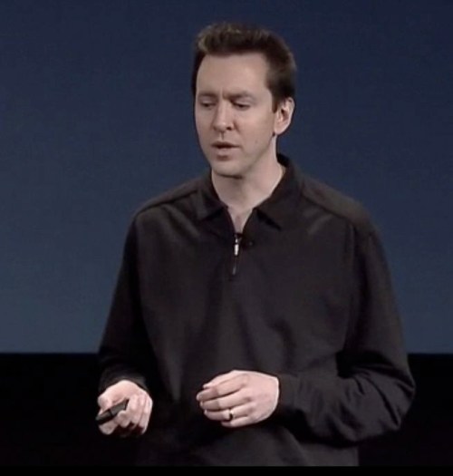 "Don't look where I'm clicking"